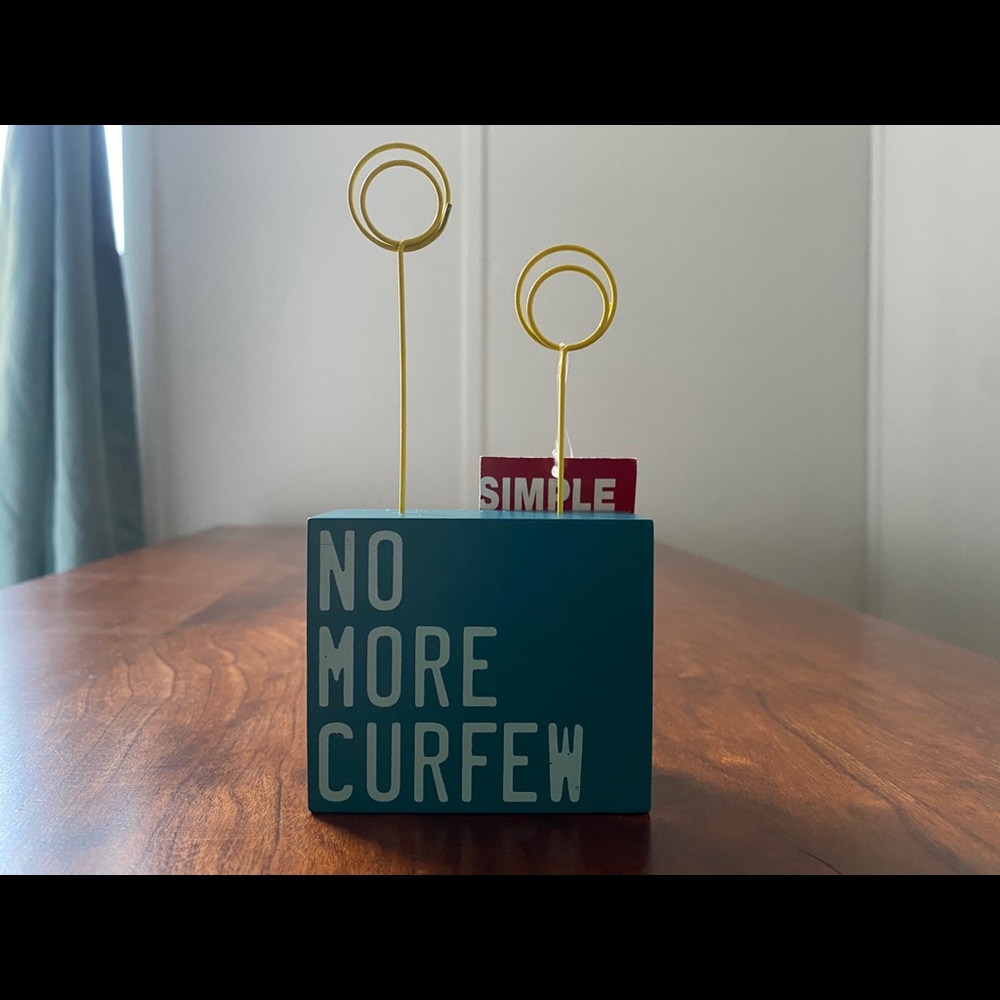 BRAND NEW Photo Holder